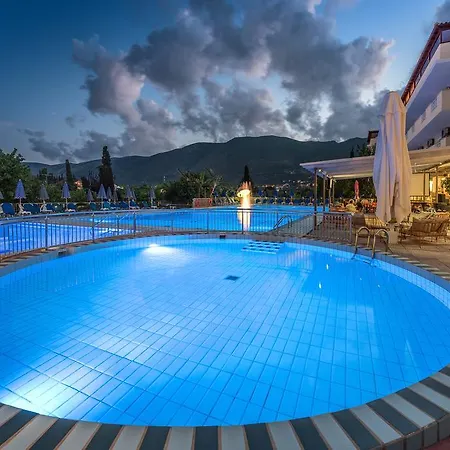 Koukounaria & Hotel