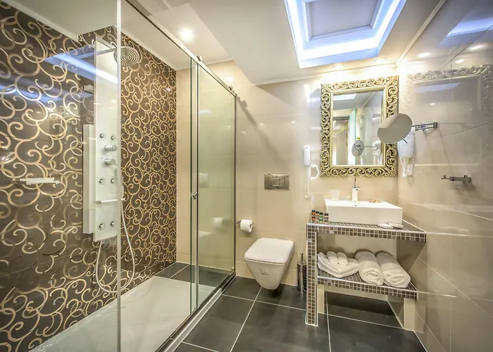 Отель Koukounaria & Аликес