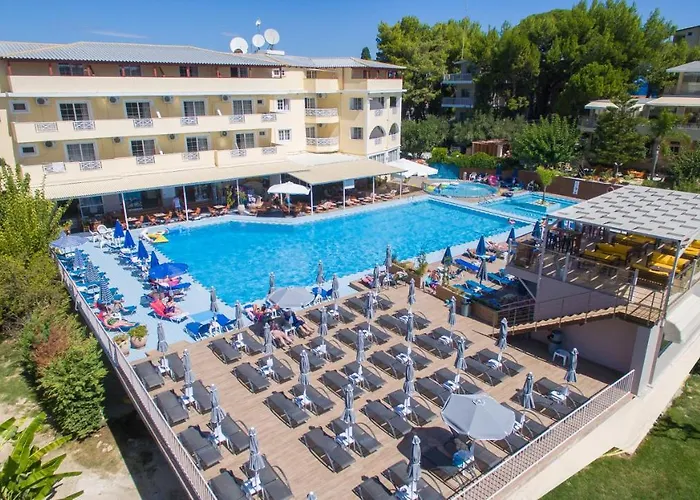 Koukounaria & Hotel Alykes (Zakynthos)