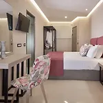 Koukounaria & 酒店 4*