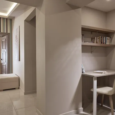 Koukounaria & 阿里克斯