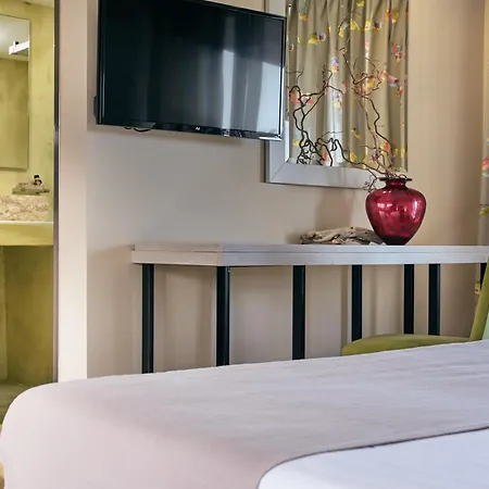 Koukounaria & 酒店 阿里克斯